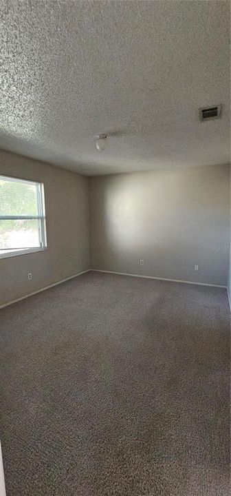 For Rent: $1,850 (3 beds, 2 baths, 1094 Square Feet)