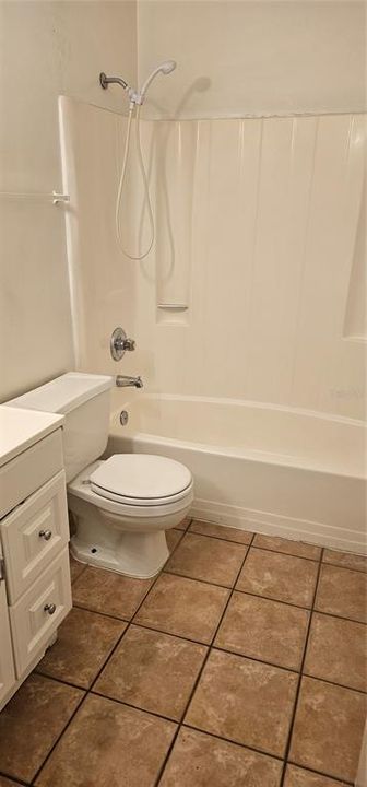 For Rent: $1,850 (3 beds, 2 baths, 1094 Square Feet)