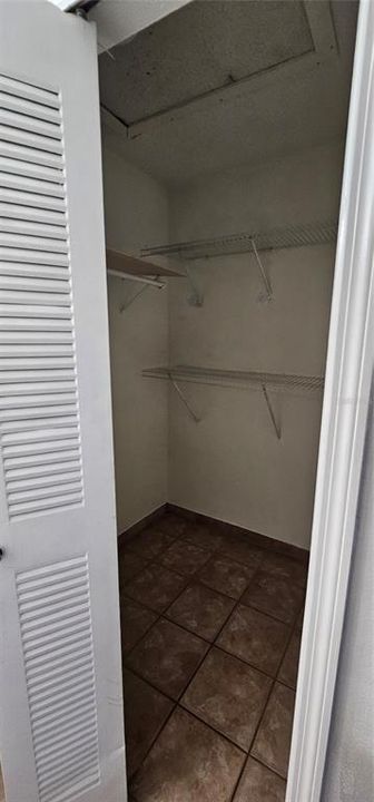 For Rent: $1,850 (3 beds, 2 baths, 1094 Square Feet)