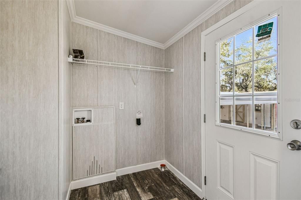 En Venta: $290,000 (3 camas, 2 baños, 1272 Pies cuadrados)