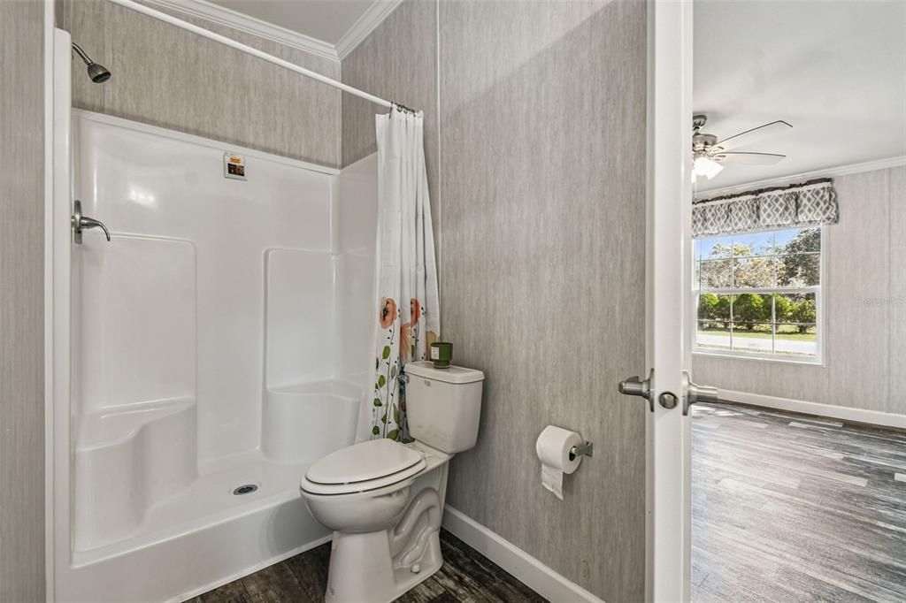 En Venta: $290,000 (3 camas, 2 baños, 1272 Pies cuadrados)