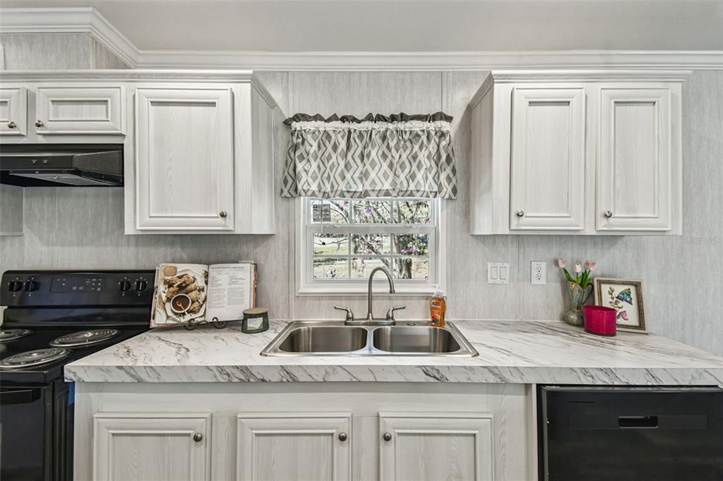 En Venta: $290,000 (3 camas, 2 baños, 1272 Pies cuadrados)