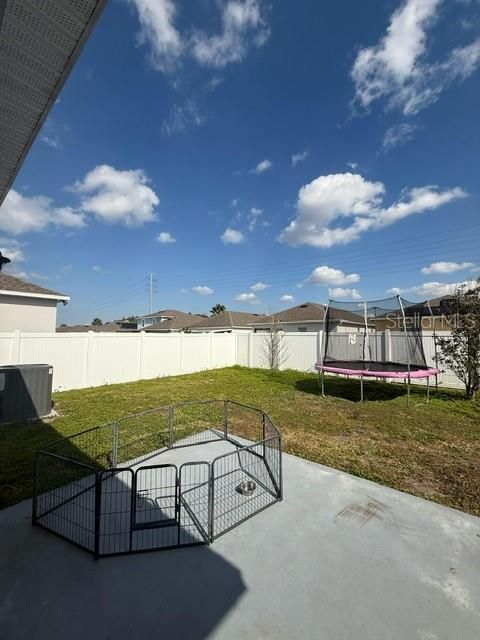 En Renta: $2,500 (4 camas, 2 baños, 2155 Pies cuadrados)