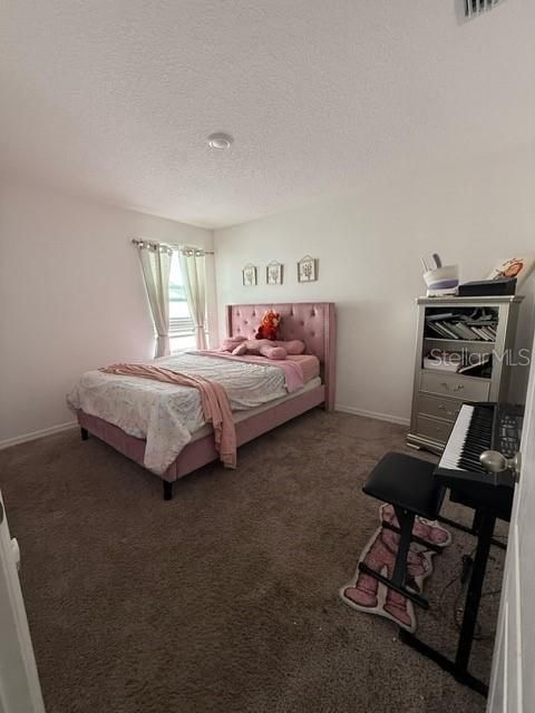 En Renta: $2,500 (4 camas, 2 baños, 2155 Pies cuadrados)