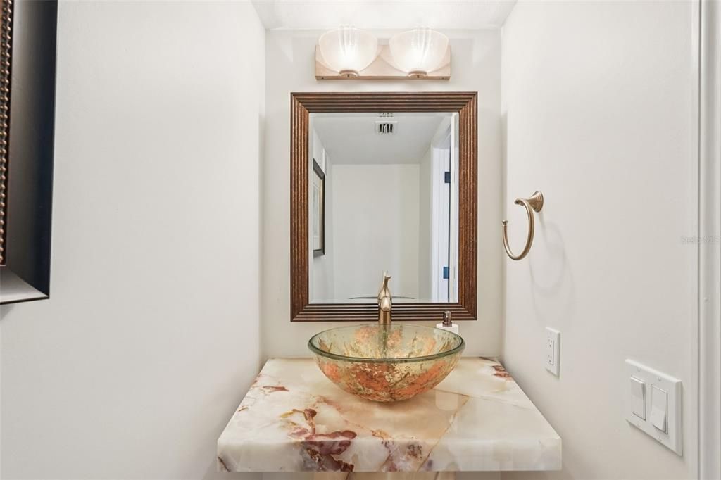 En Venta: $2,258,000 (3 camas, 3 baños, 5080 Pies cuadrados)