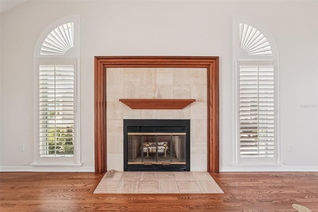 En Venta: $2,258,000 (3 camas, 3 baños, 5080 Pies cuadrados)