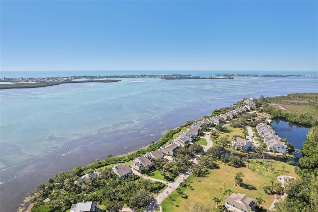 En Venta: $2,258,000 (3 camas, 3 baños, 5080 Pies cuadrados)