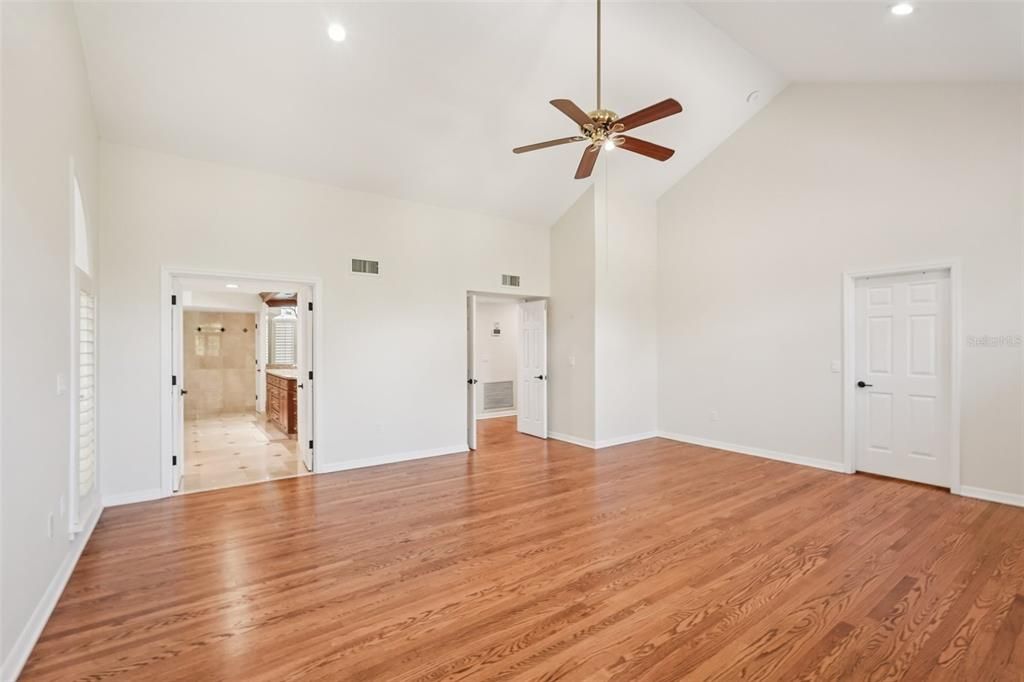 En Venta: $2,258,000 (3 camas, 3 baños, 5080 Pies cuadrados)