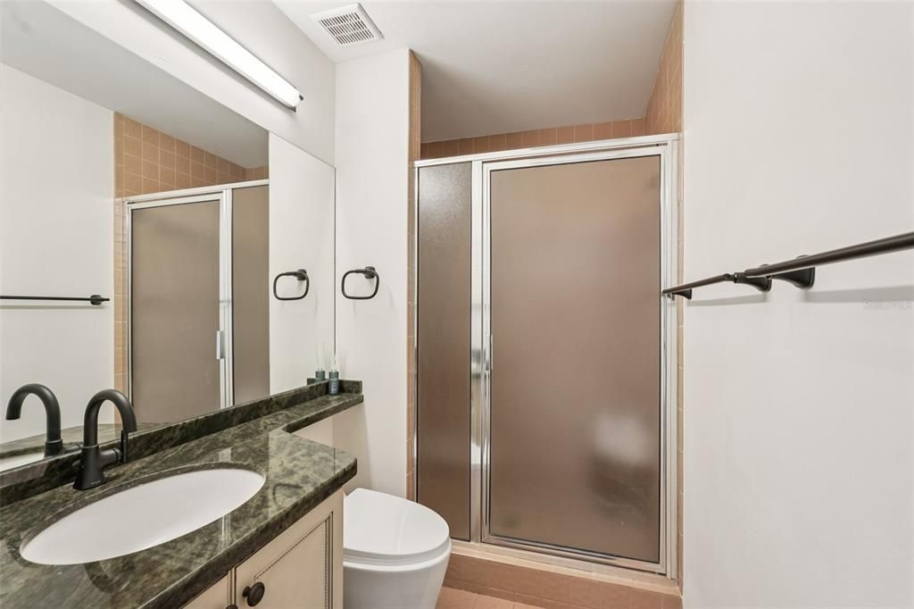 En Venta: $2,258,000 (3 camas, 3 baños, 5080 Pies cuadrados)