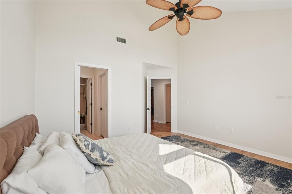 En Venta: $2,258,000 (3 camas, 3 baños, 5080 Pies cuadrados)