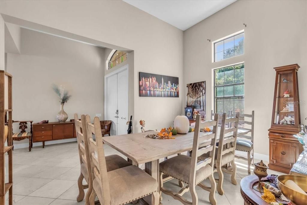 待售: $1,750,000 (3 贝兹, 4 浴室, 2724 平方英尺)