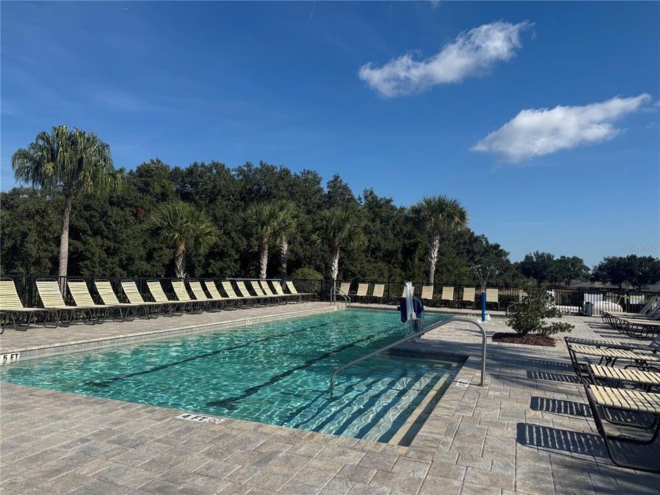 En Venta: $264,900 (3 camas, 2 baños, 1711 Pies cuadrados)