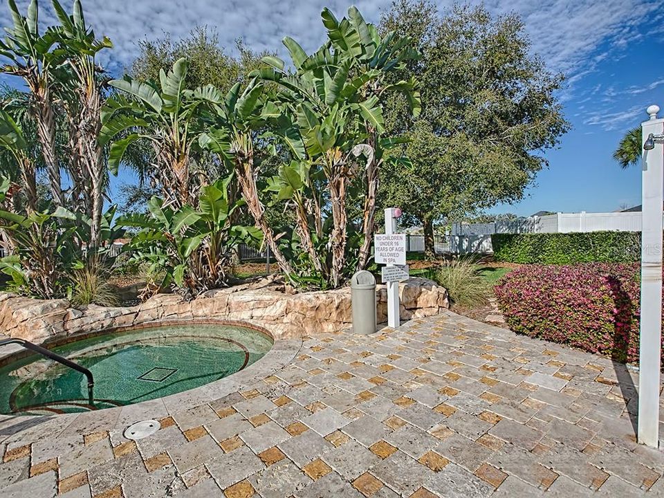 待售: $449,700 (4 贝兹, 2 浴室, 2200 平方英尺)