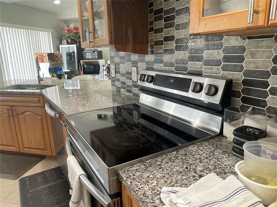 En Venta: $319,000 (3 camas, 2 baños, 1368 Pies cuadrados)