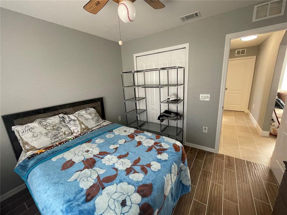 En Venta: $319,000 (3 camas, 2 baños, 1368 Pies cuadrados)