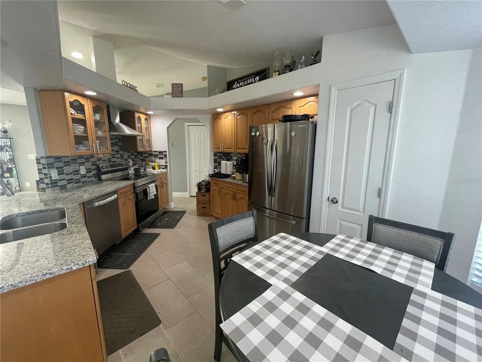 En Venta: $319,000 (3 camas, 2 baños, 1368 Pies cuadrados)