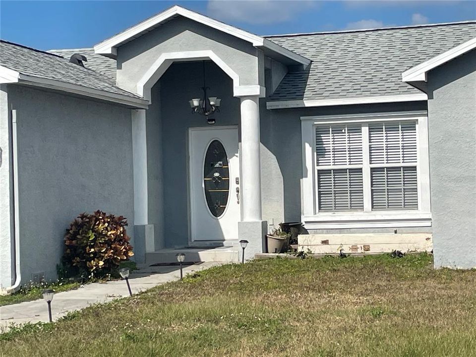 En Venta: $319,000 (3 camas, 2 baños, 1368 Pies cuadrados)