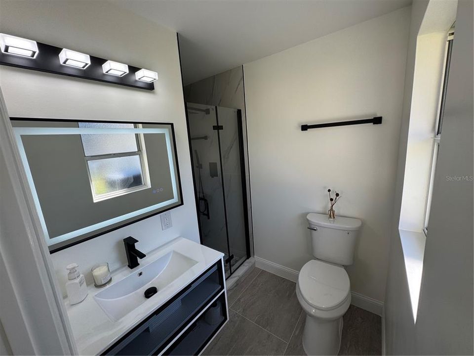 For Sale: $389,900 (4 beds, 2 baths, 1974 Square Feet)