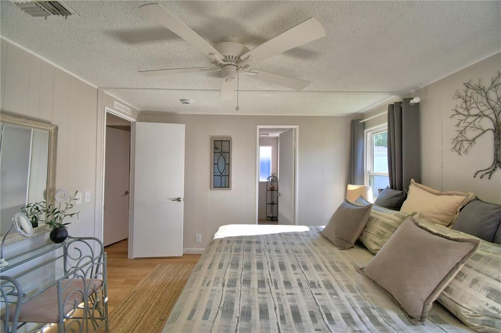 En Venta: $185,000 (2 camas, 2 baños, 1220 Pies cuadrados)