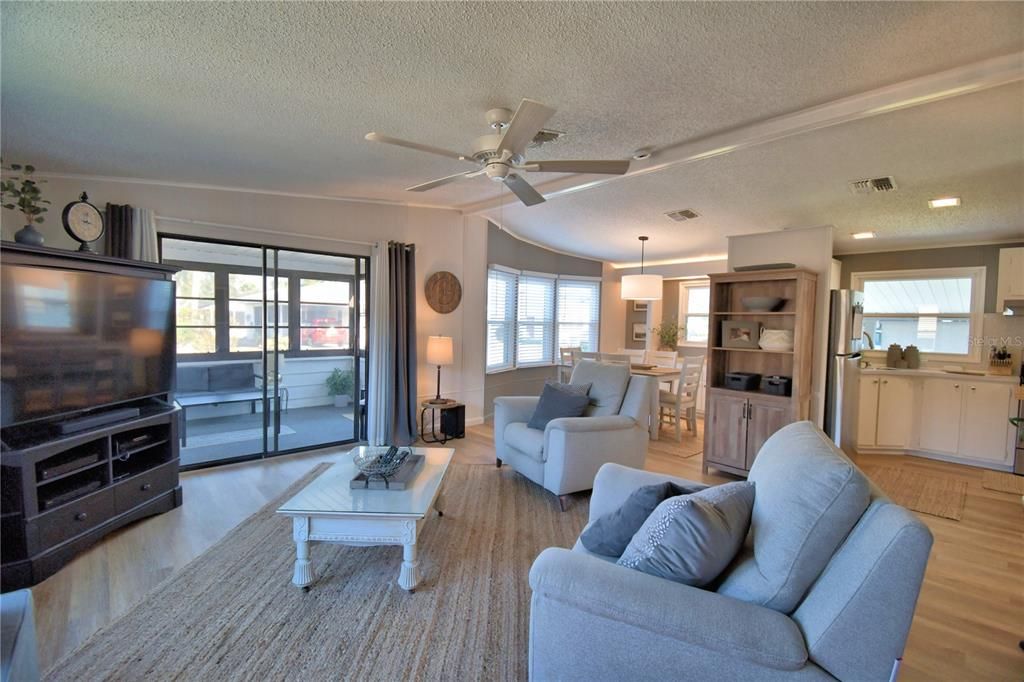 En Venta: $185,000 (2 camas, 2 baños, 1220 Pies cuadrados)