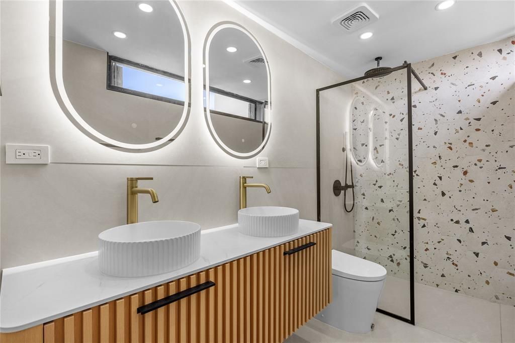 En Renta: $6,750 (3 camas, 3 baños, 1740 Pies cuadrados)