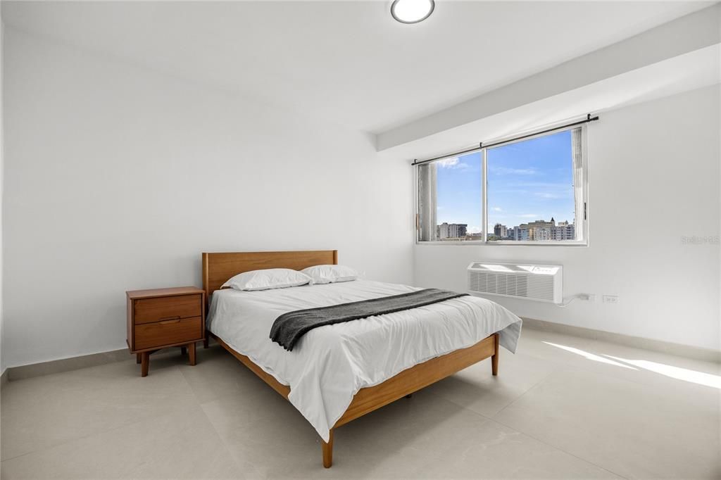 En Renta: $6,750 (3 camas, 3 baños, 1740 Pies cuadrados)