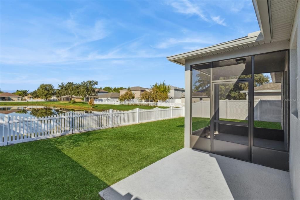 For Sale: $349,900 (3 beds, 2 baths, 1901 Square Feet)