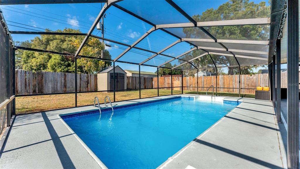 На продажу: $349,900 (4 спален, 2 ванн, 1670 Квадратных фут)