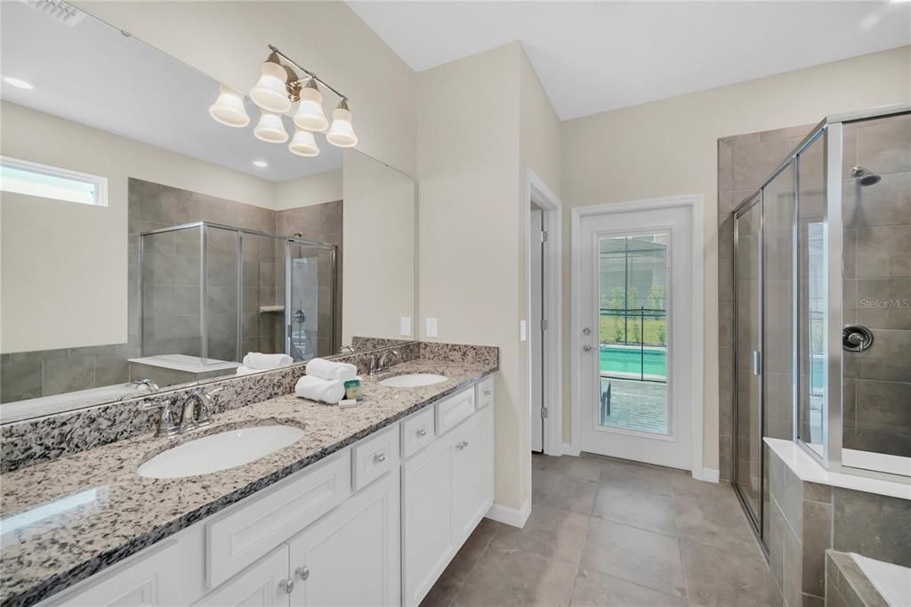 En Renta: $3,800 (6 camas, 4 baños, 3176 Pies cuadrados)