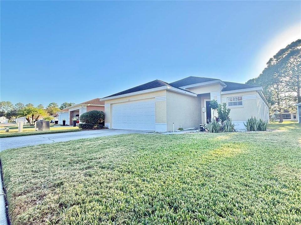 出租: $2,290 (3 贝兹, 2 浴室, 1611 平方英尺)