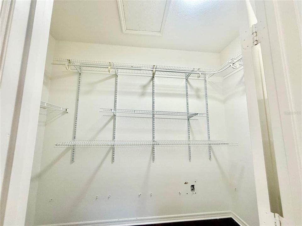 出租: $2,290 (3 贝兹, 2 浴室, 1611 平方英尺)