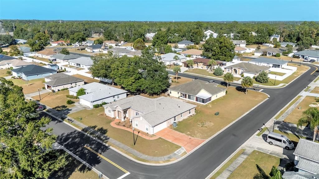 待售: $415,000 (3 贝兹, 2 浴室, 2892 平方英尺)