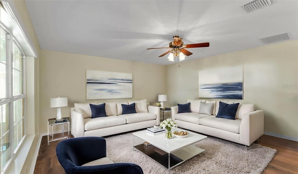 待售: $415,000 (3 贝兹, 2 浴室, 2892 平方英尺)