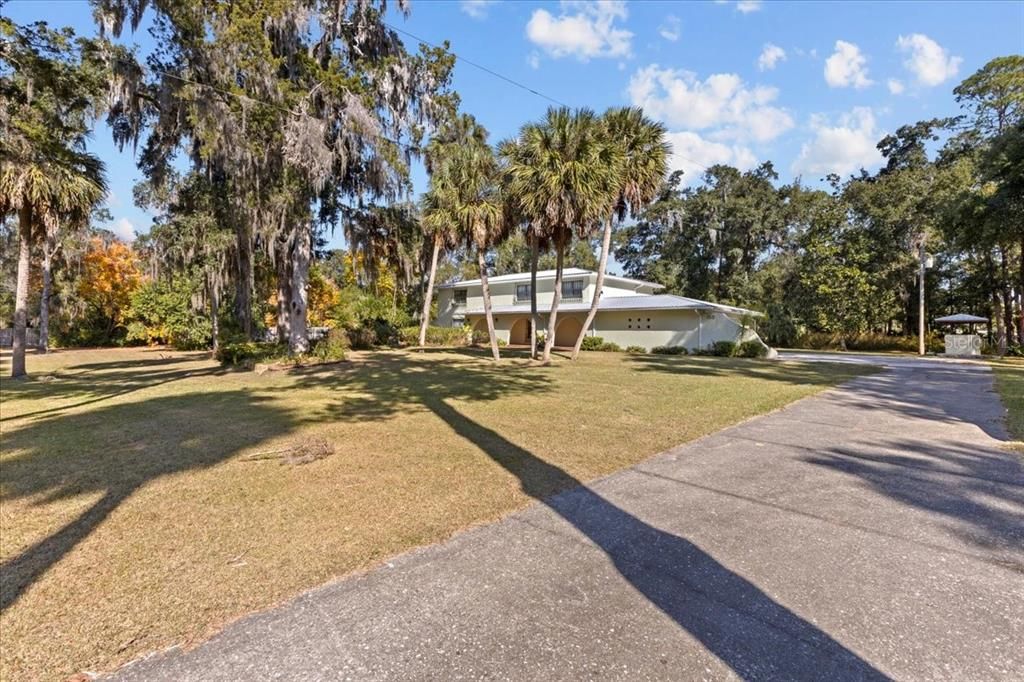 待售: $527,000 (5 贝兹, 3 浴室, 3204 平方英尺)