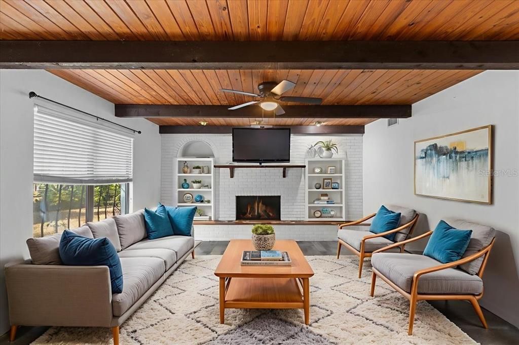 待售: $527,000 (5 贝兹, 3 浴室, 3204 平方英尺)