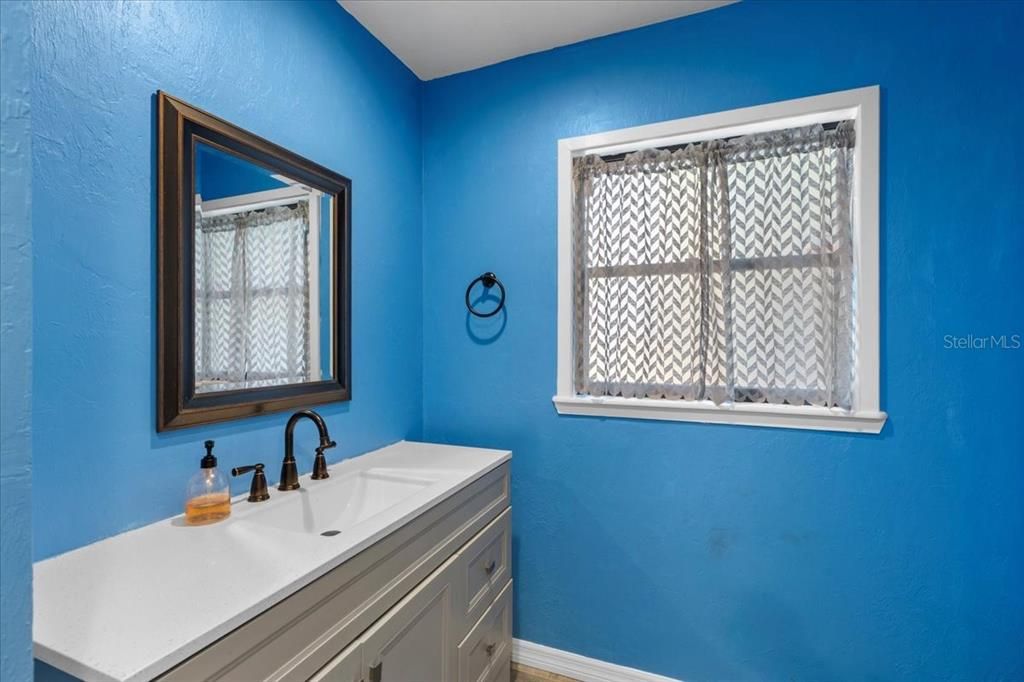 待售: $527,000 (5 贝兹, 3 浴室, 3204 平方英尺)