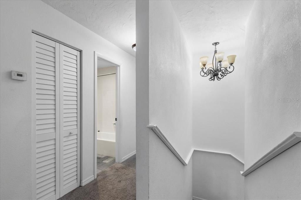 待售: $527,000 (5 贝兹, 3 浴室, 3204 平方英尺)