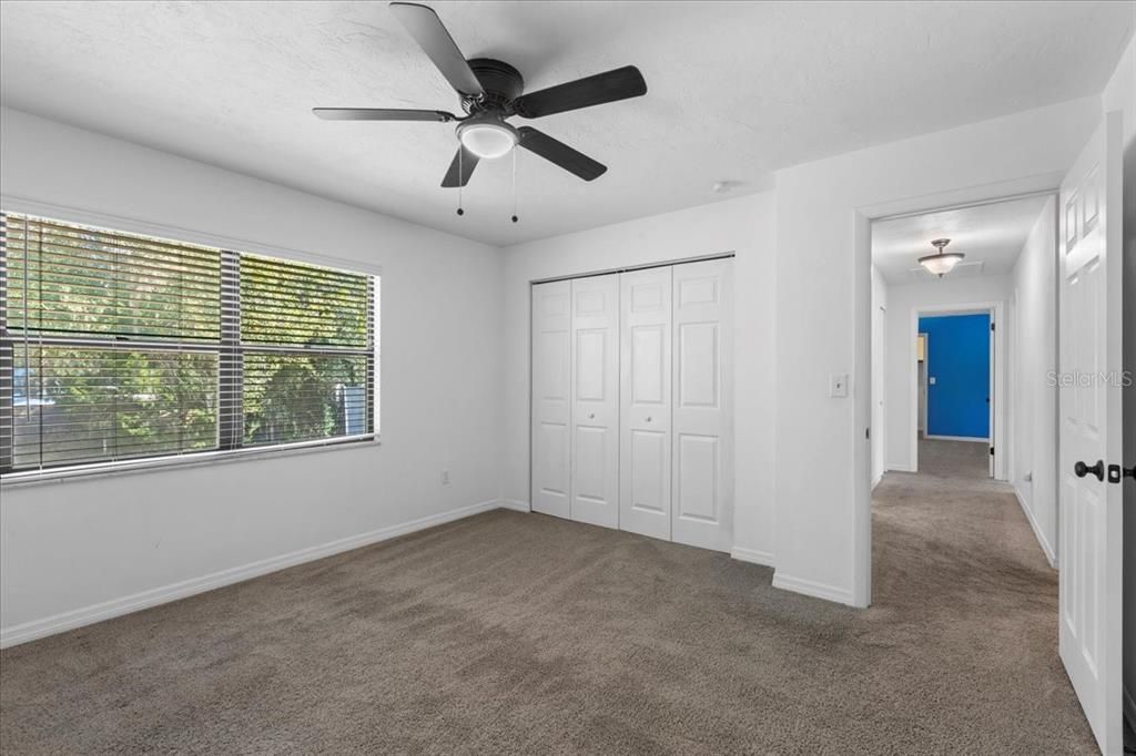 待售: $527,000 (5 贝兹, 3 浴室, 3204 平方英尺)