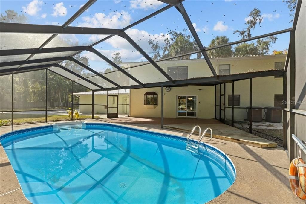 待售: $527,000 (5 贝兹, 3 浴室, 3204 平方英尺)