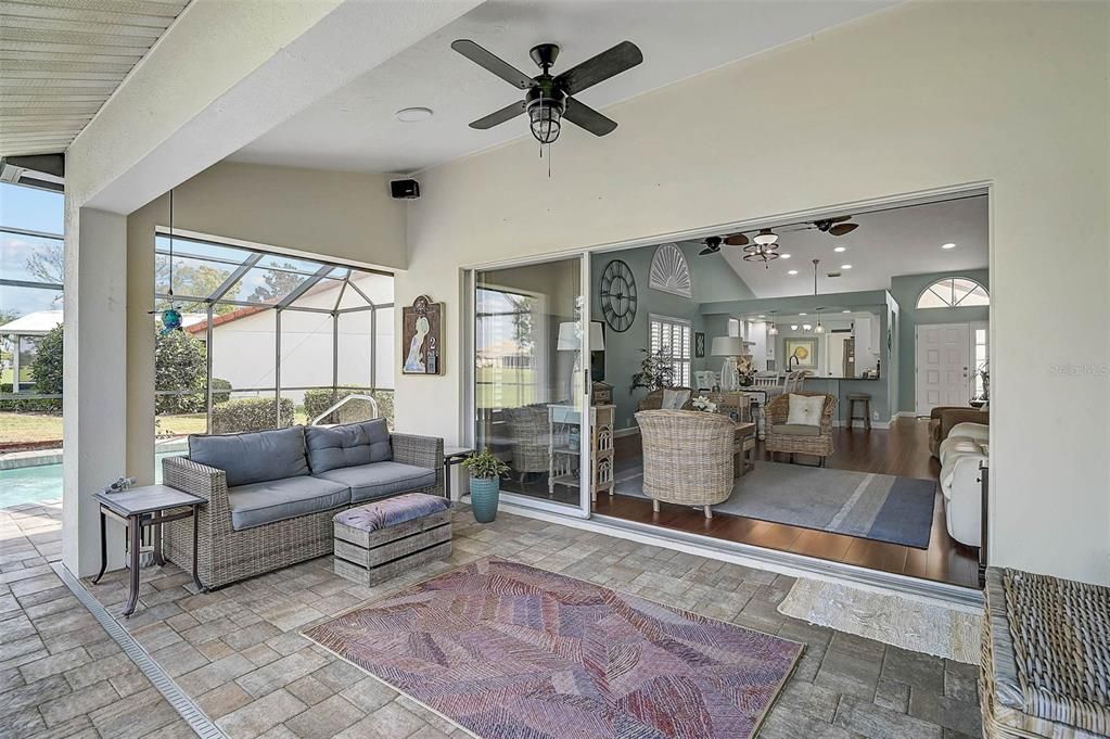 For Sale: $419,000 (2 beds, 2 baths, 1413 Square Feet)