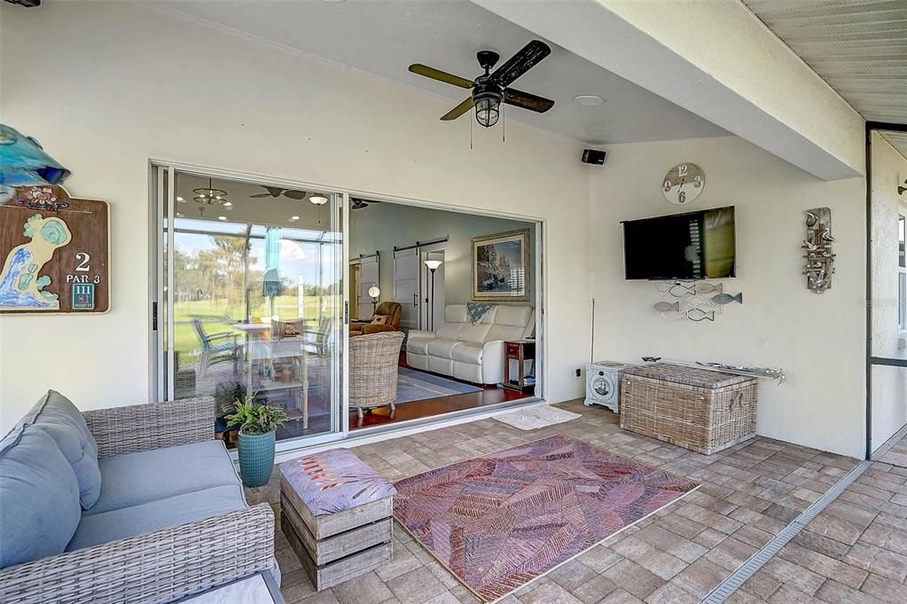 For Sale: $419,000 (2 beds, 2 baths, 1413 Square Feet)