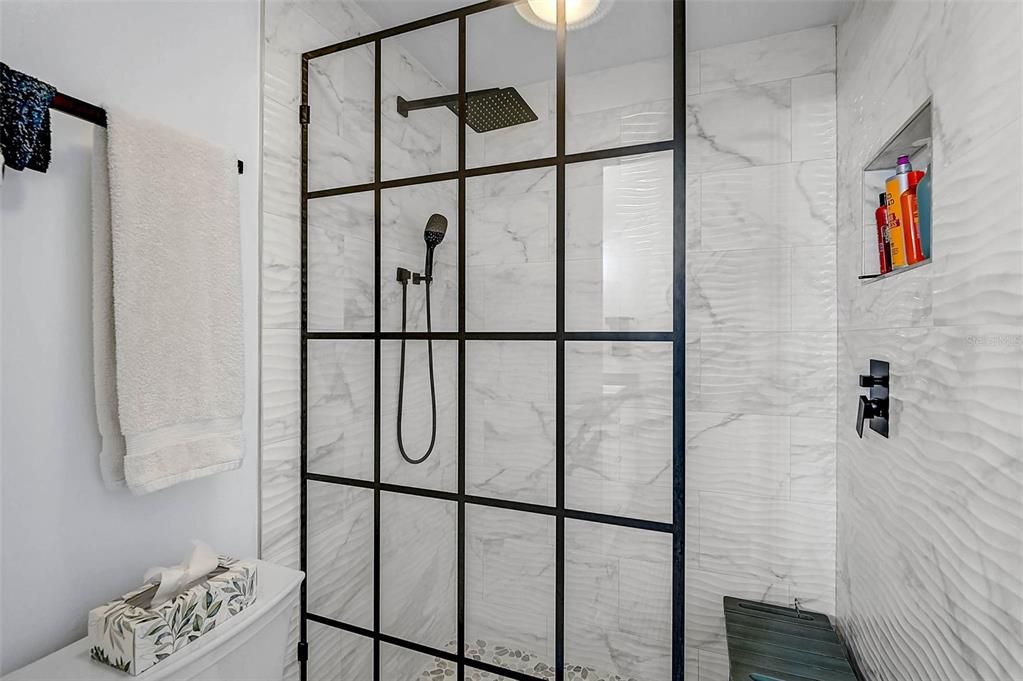 For Sale: $419,000 (2 beds, 2 baths, 1413 Square Feet)