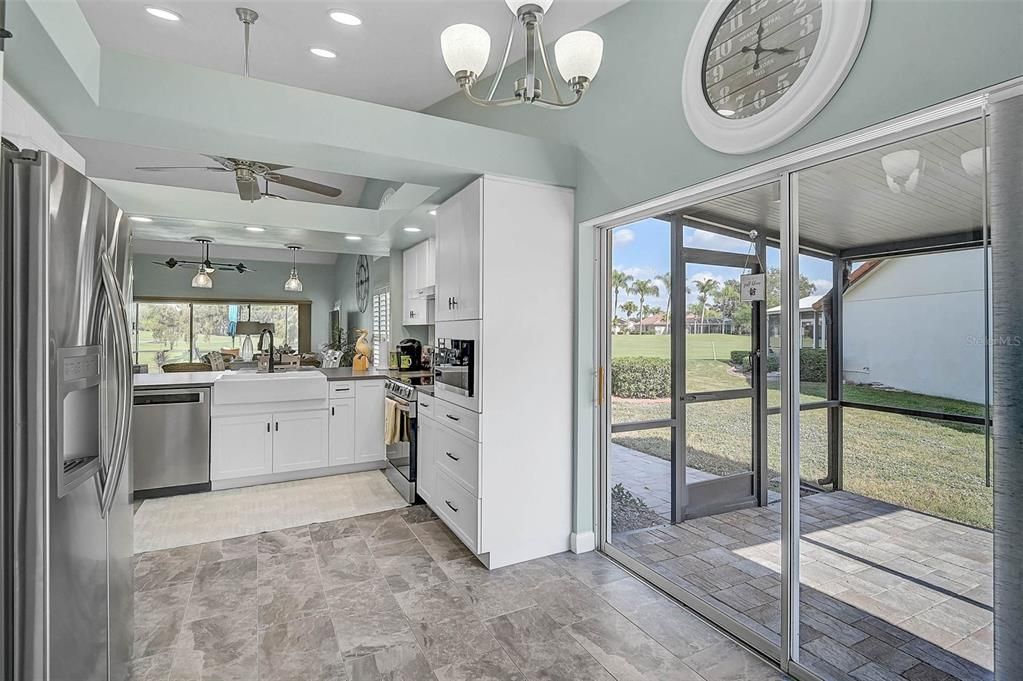 For Sale: $419,000 (2 beds, 2 baths, 1413 Square Feet)