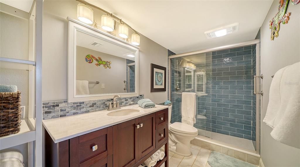 Active With Contract: $175,000 (2 beds, 2 baths, 1178 Square Feet)