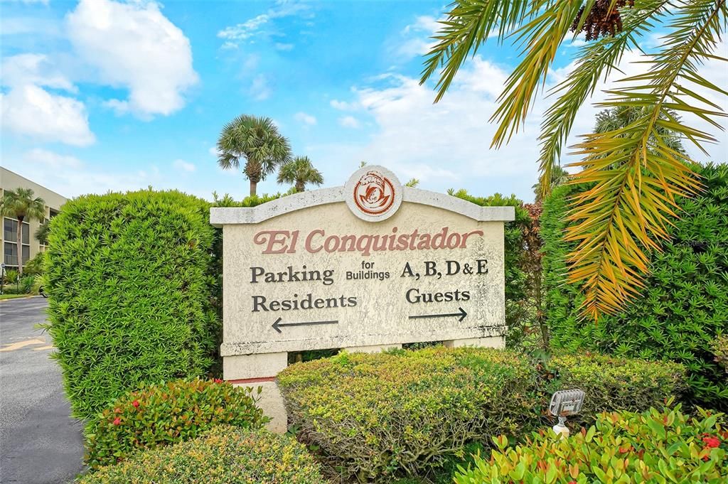 Active With Contract: $175,000 (2 beds, 2 baths, 1178 Square Feet)