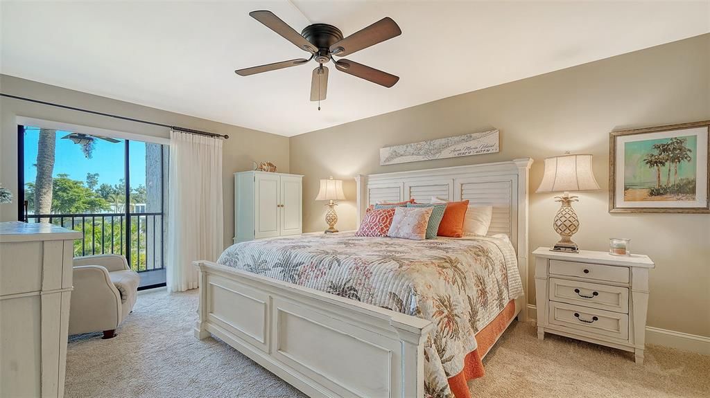 Active With Contract: $175,000 (2 beds, 2 baths, 1178 Square Feet)