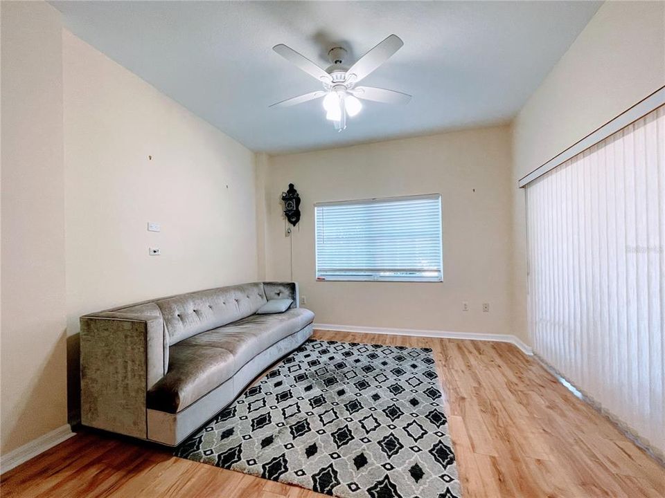 For Rent: $1,800 (2 beds, 2 baths, 1245 Square Feet)