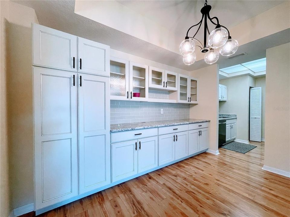 For Rent: $1,800 (2 beds, 2 baths, 1245 Square Feet)