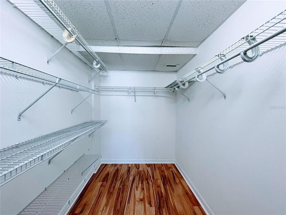 For Rent: $1,800 (2 beds, 2 baths, 1245 Square Feet)