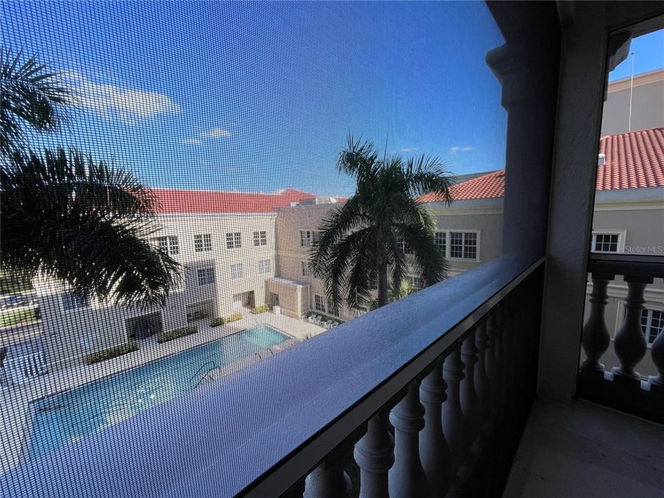 For Rent: $1,800 (2 beds, 2 baths, 1245 Square Feet)